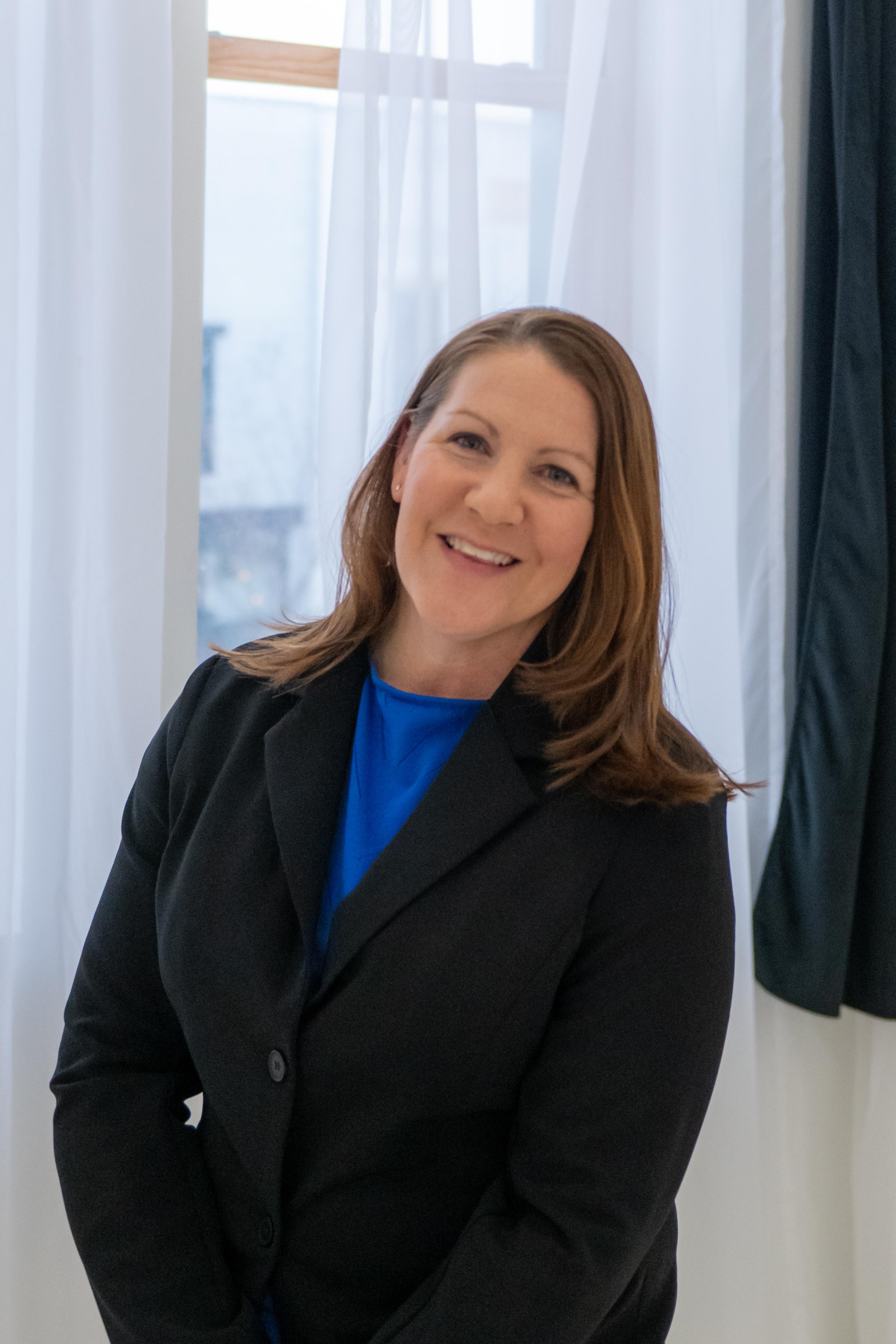 Jennifer Pineda · Breakout Session 1 · 10:00 AM (Clarity Room)
